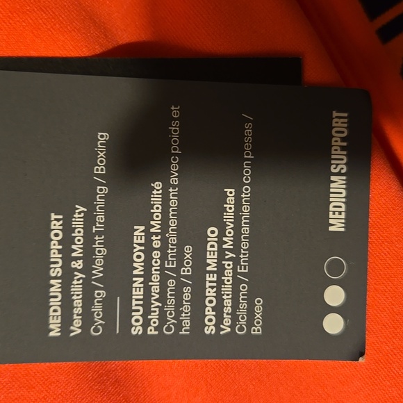 Under Armour Sports Bra In Plus Size 2XL - Picture 3 of 7